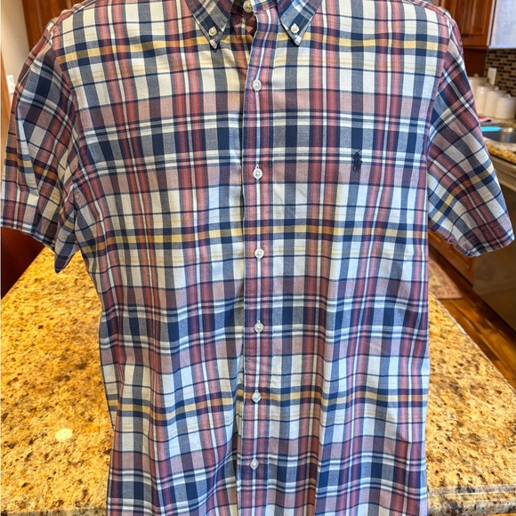 Ralph Lauren men’s short sleeve shirt.‎ Sharp blue/red plaid with logo. - Picture 4 of 8